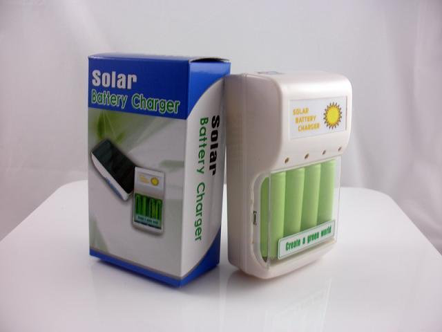 Солнечное зарядное устройство для АА/ААА аккумуляторов