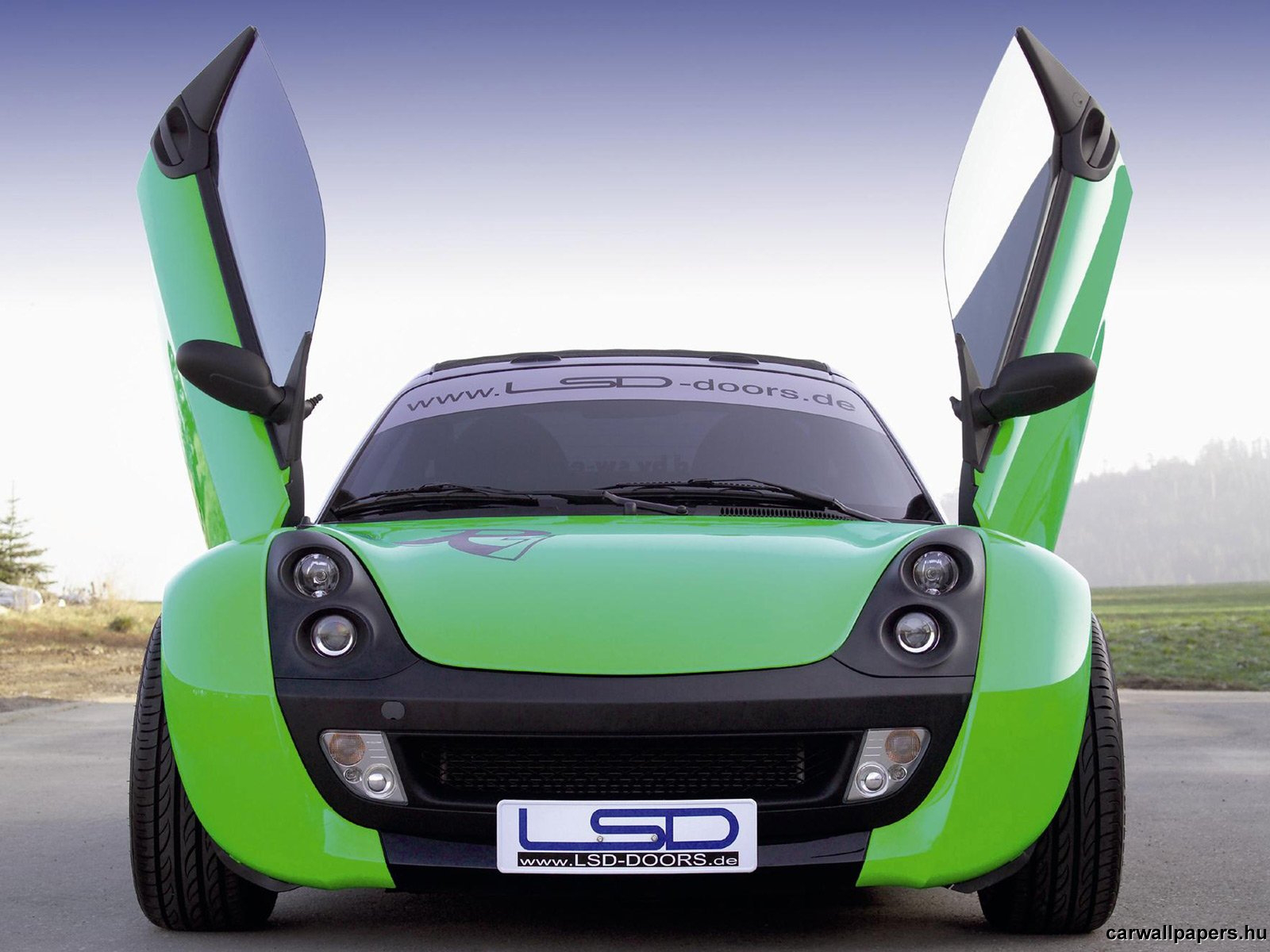 Электромобиль Smart Roadster