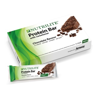 Шоколадный протеиново-витаминный батончик Nutrilite